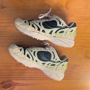 Saucony Grid Azura 2000